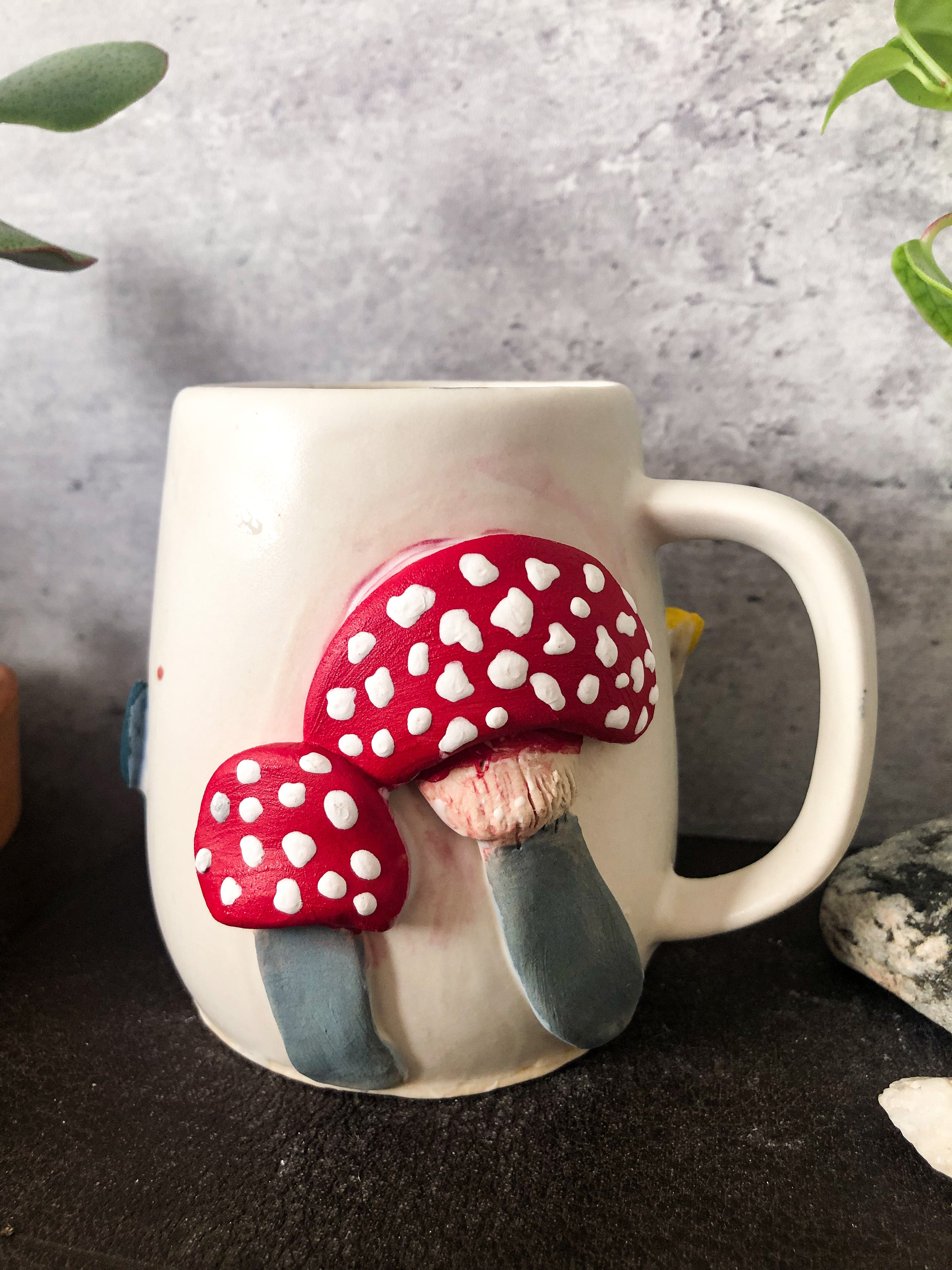 mushroom species mug - chanterelle on the left